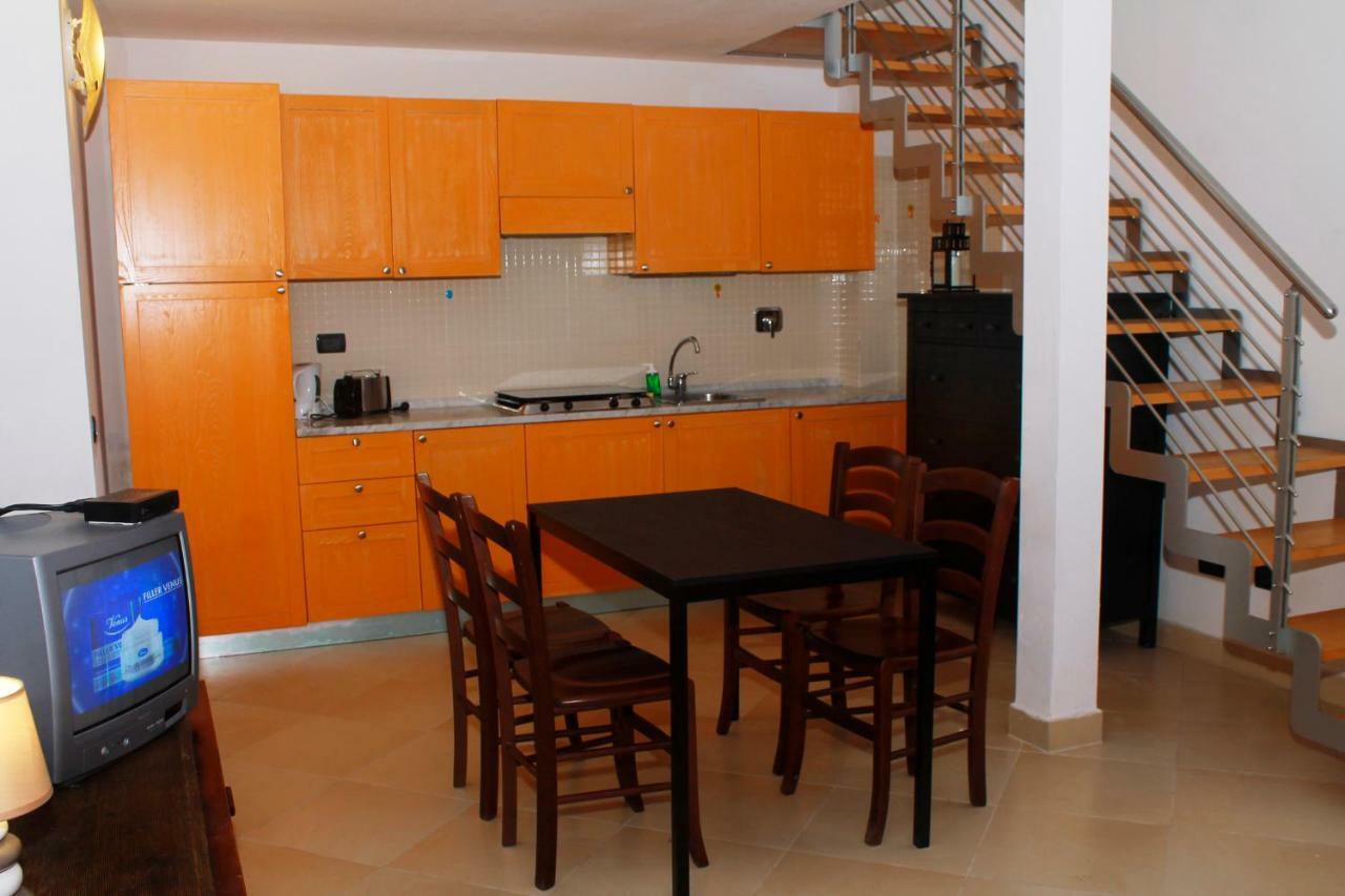 Appartamento Vicino Alla Spiaggia 칼람브로네 외부 사진
